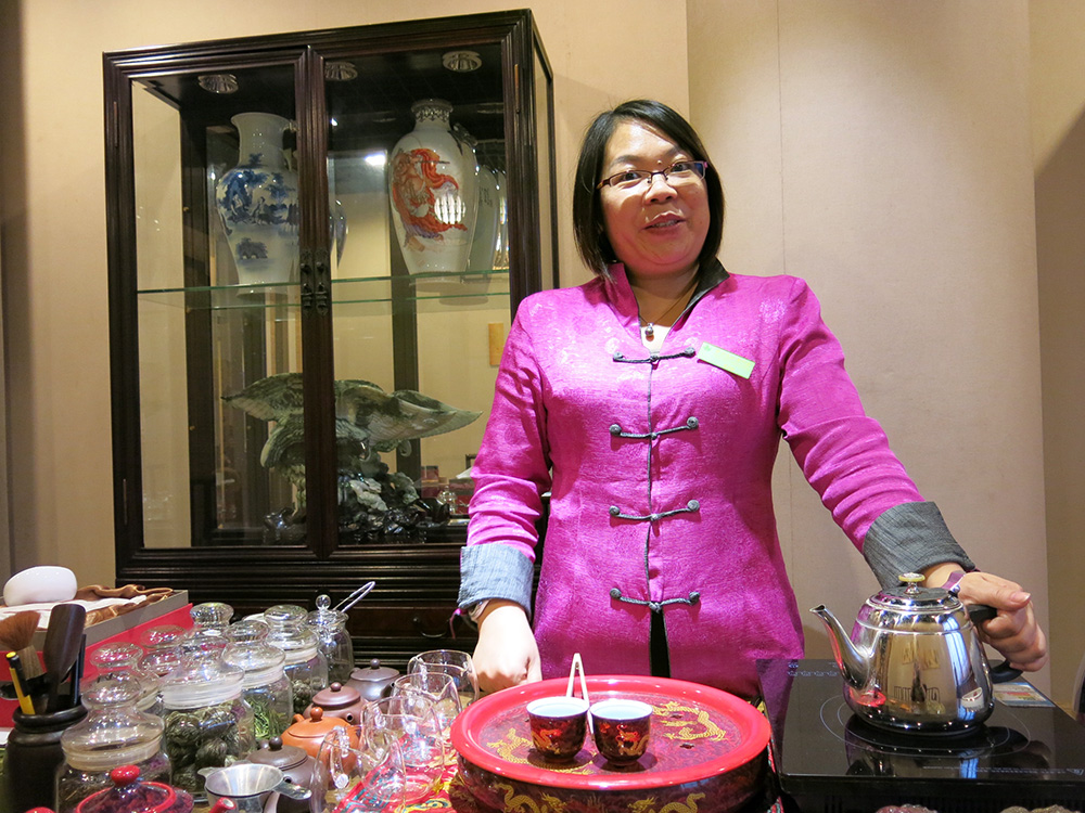 Tea making demonstration